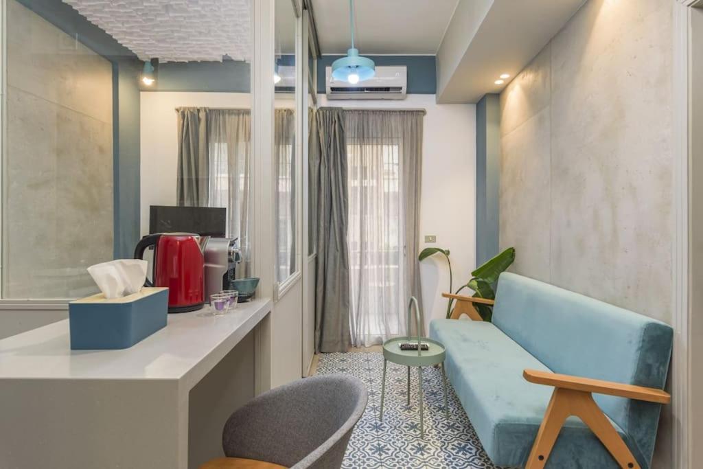 Cranberry 1-br Toot In Mar Mikhael Beirut